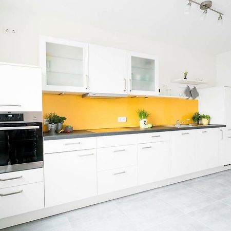 Apartwehr Business&Ferien Apartment Gelb Exterior photo